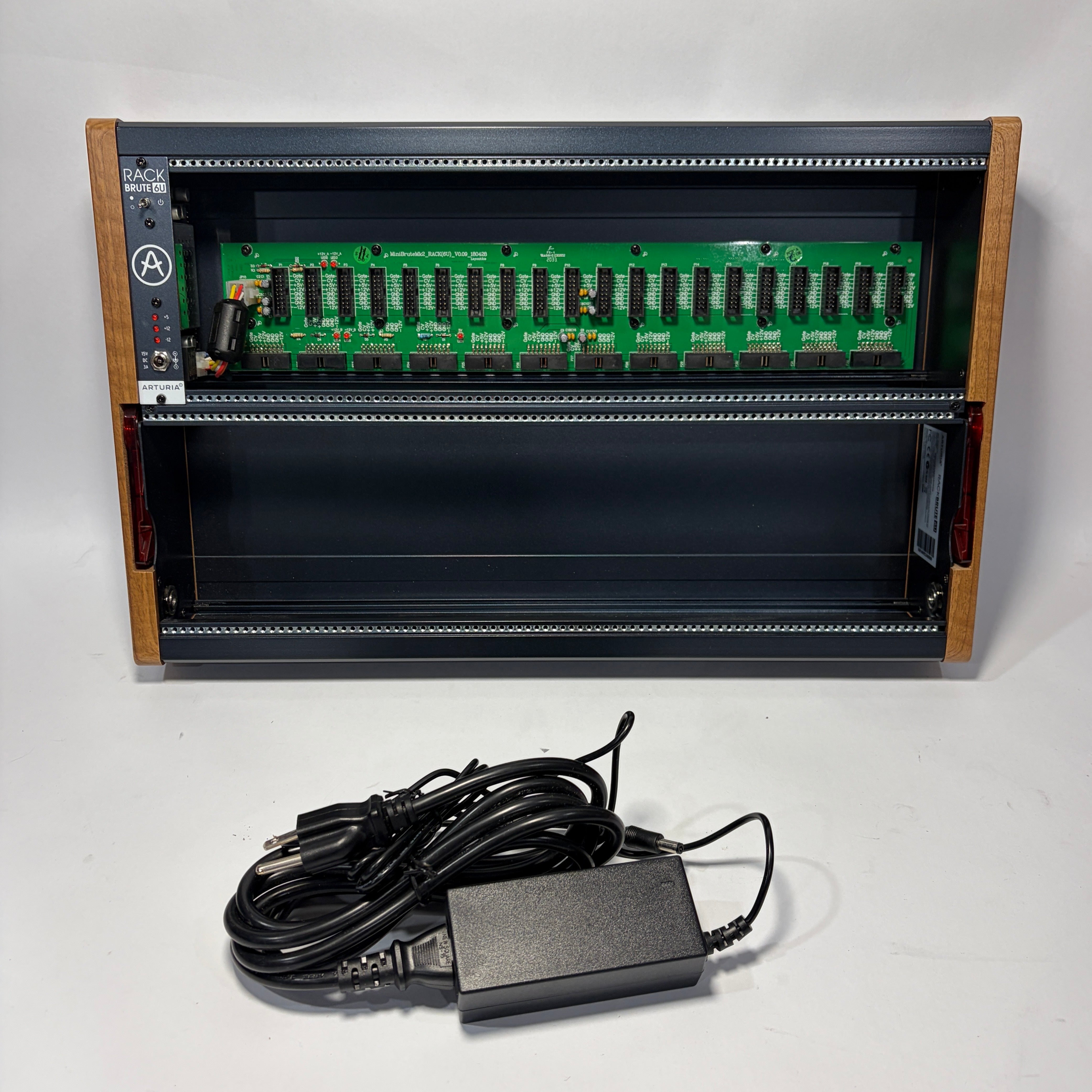 Used Arturia Rackbrute 6U Case