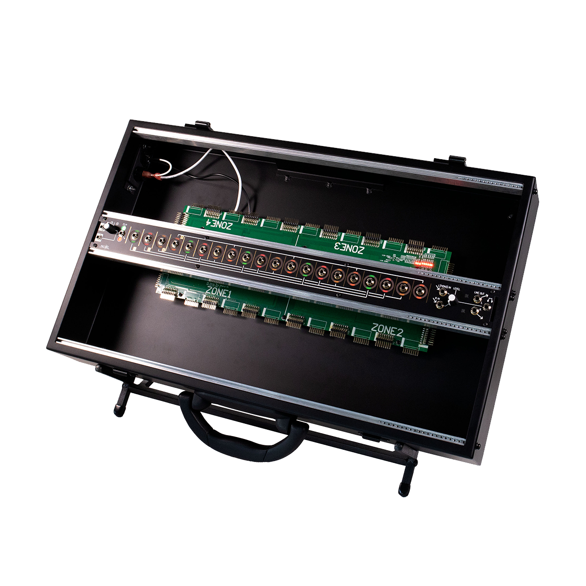 Make Noise 4 Zone CV Bus Case Make Noise 4 Zone CV Bus Case
