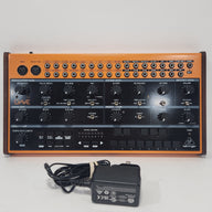 Behringer Crave