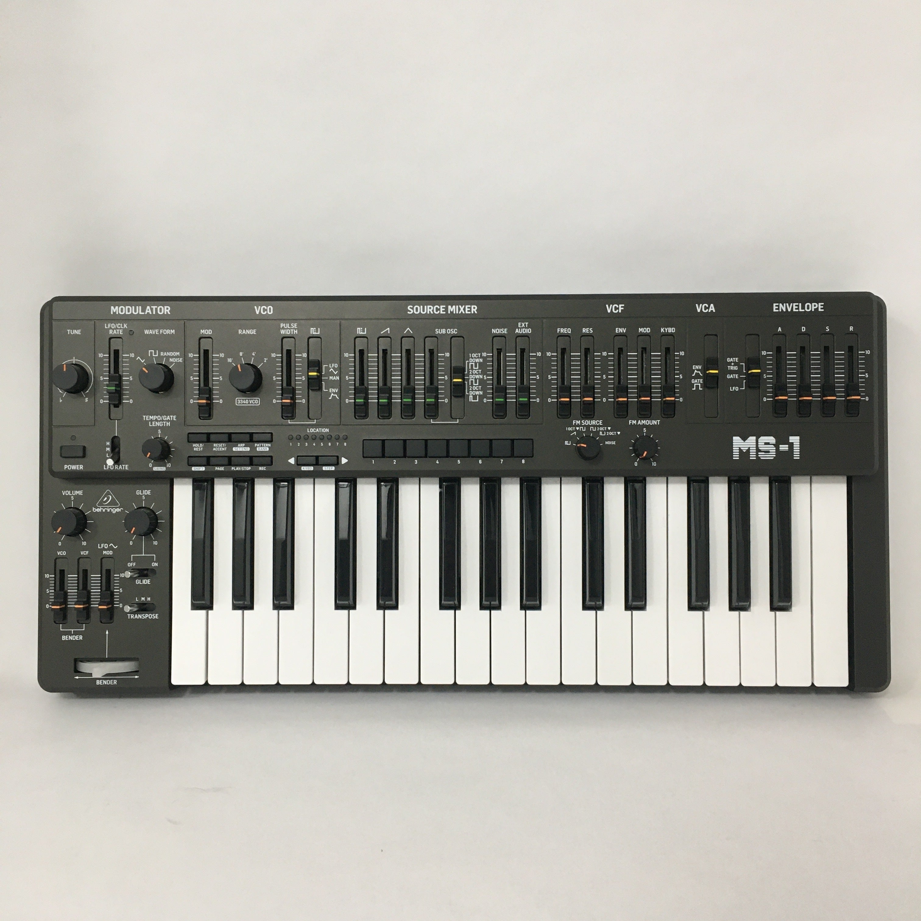 Used Behringer MS-101