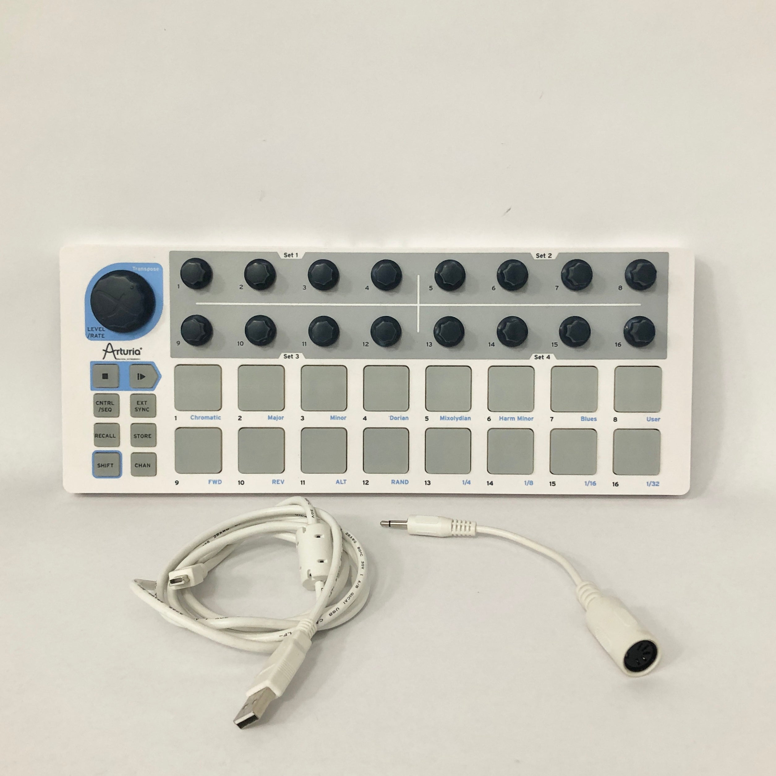 Arturia Beatstep v1 MIDI controller