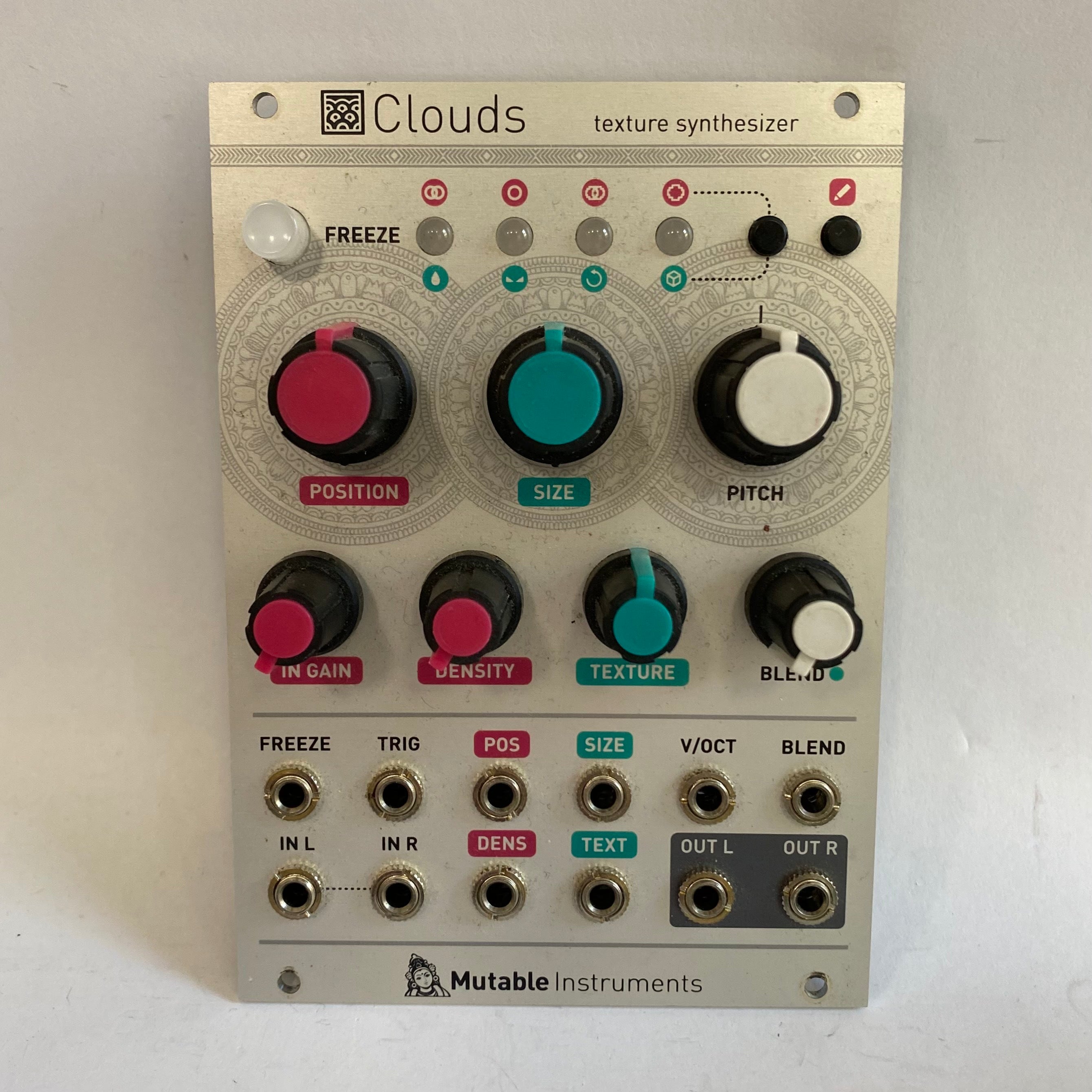 Used Mutable Instruments Clouds