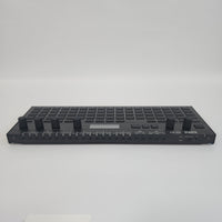 Korg SQ-64