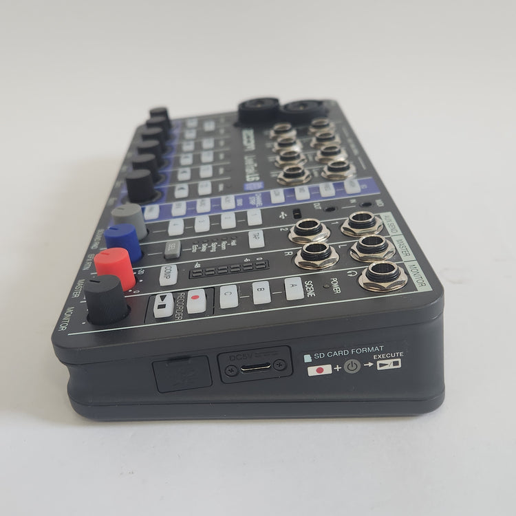 Zoom LiveTrak L-6 10-Channel Mixer & Recorder