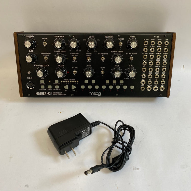 Moog Mother-32