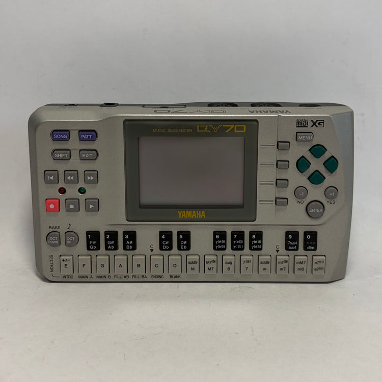 Yamaha QY70 Music Sequencer Groovebox Workstation