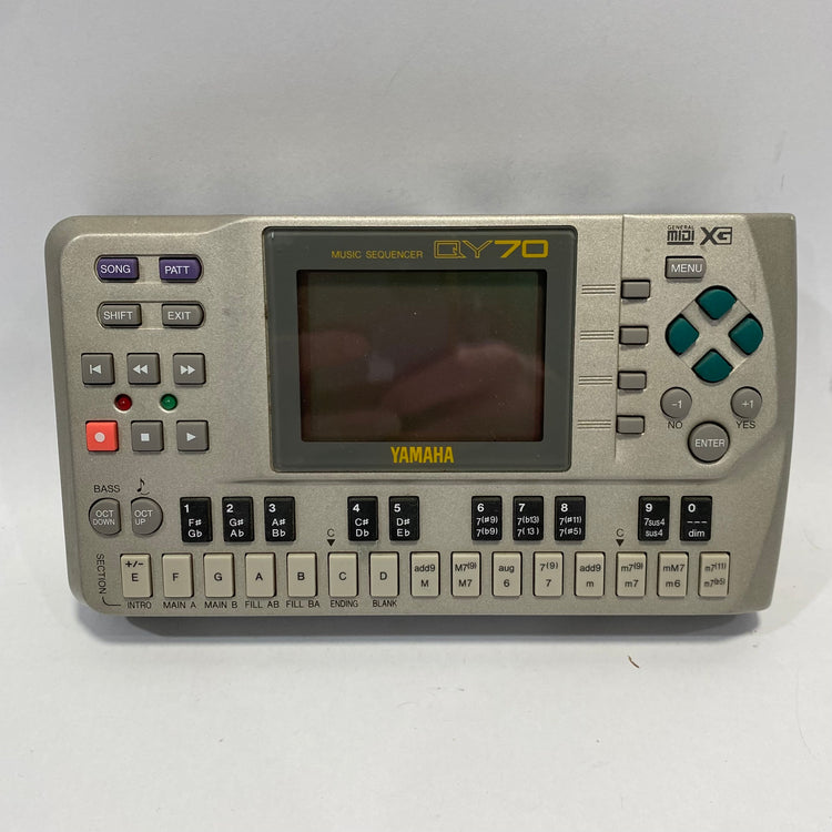 Yamaha QY70