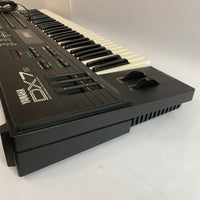 Yamaha DX7s w/ Travel Bag