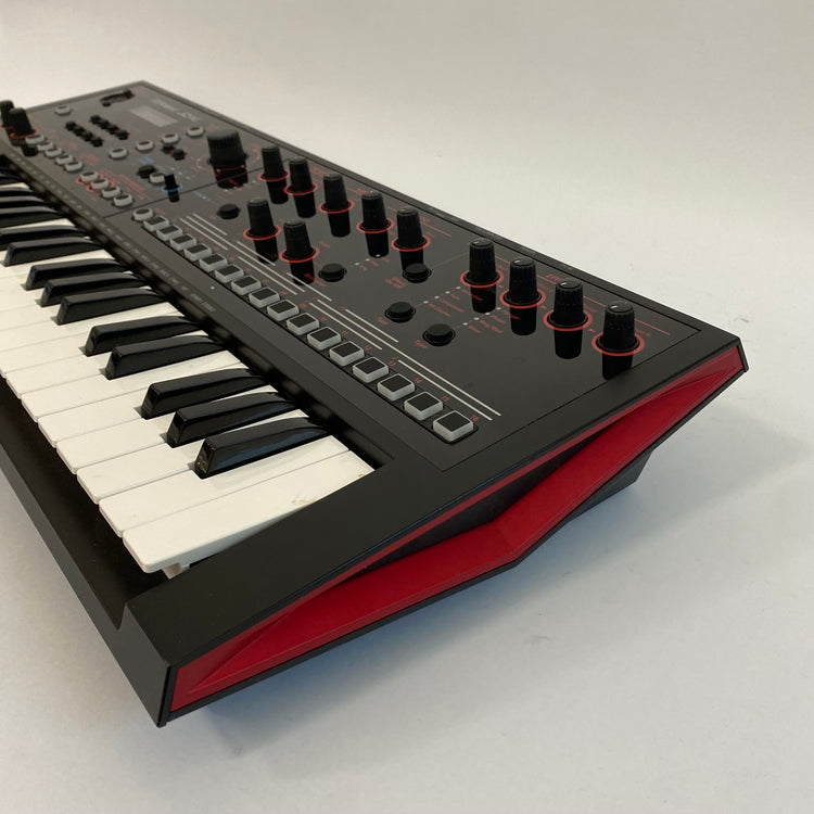 Roland JD-Xi Analog/Digital Synthesizer with Vocoder