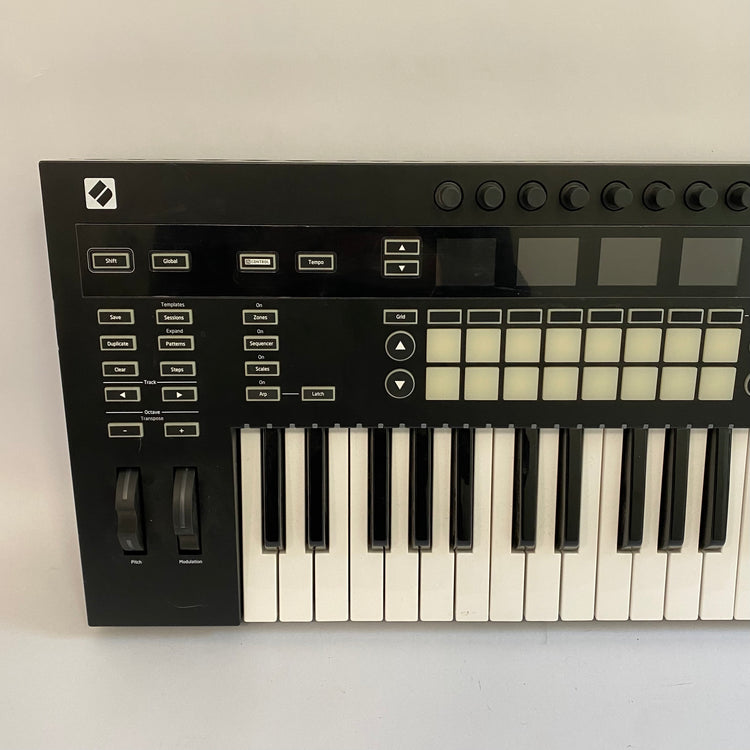 Novation 49SL MkIII Keyboard MIDI Controller