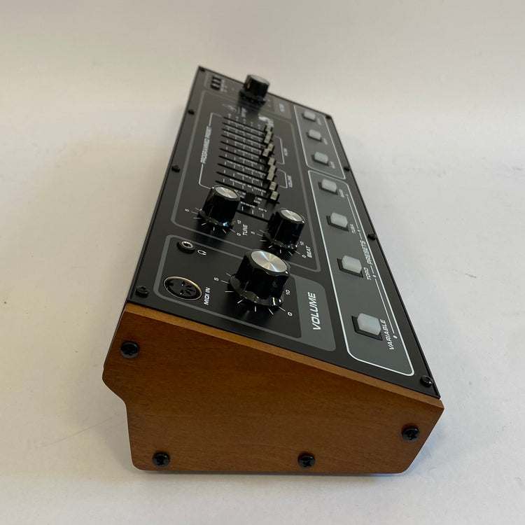 Behringer TORO Analog Bass Synthesizer