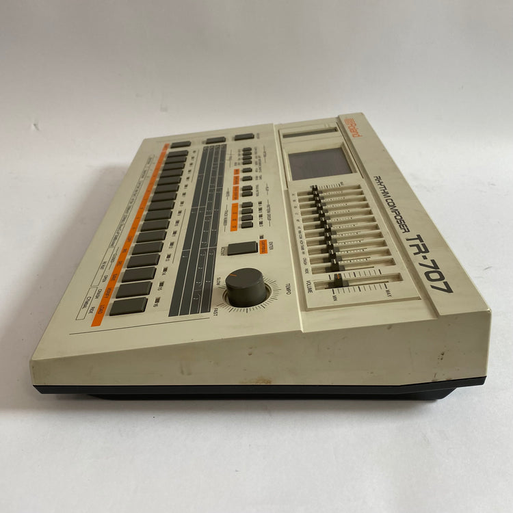 Roland TR-707 Rhythm Composer