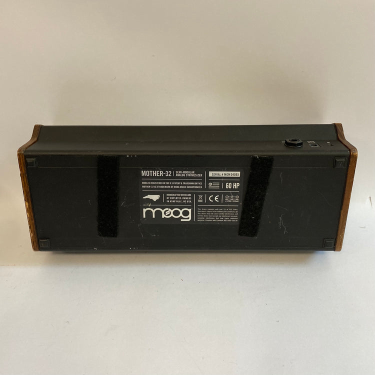 Moog Mother-32