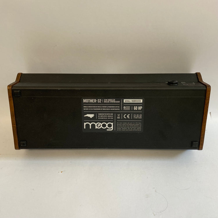 Moog Mother-32