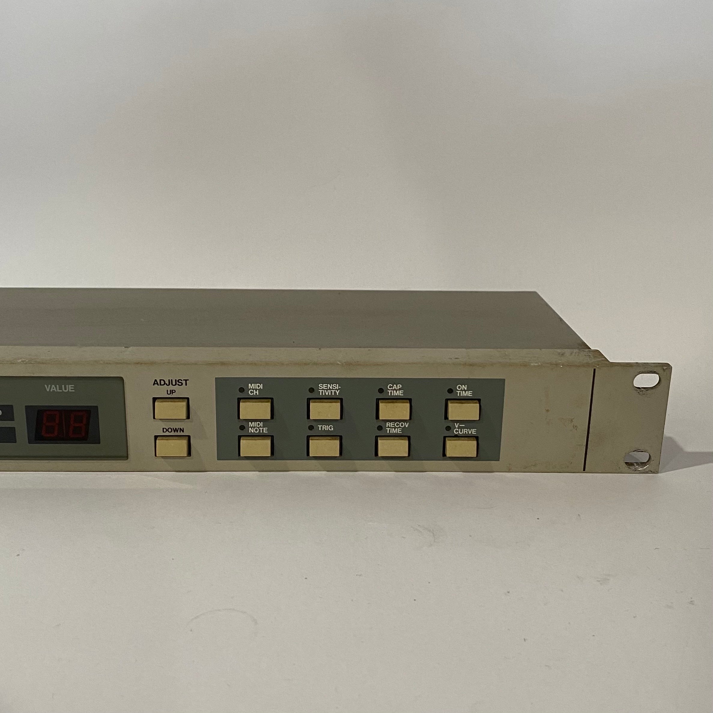 Used Akai ME35T