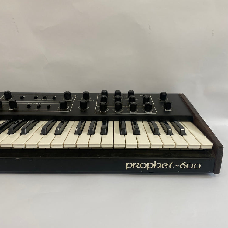 Sequential Circuits SCI Prophet 600