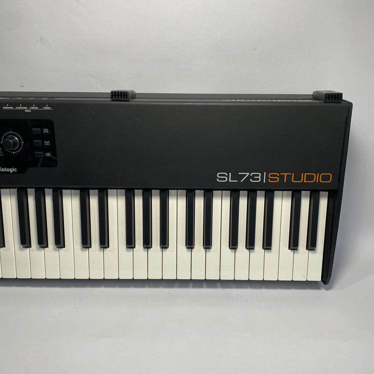 StudioLogic SL73 Keyboard with Stand