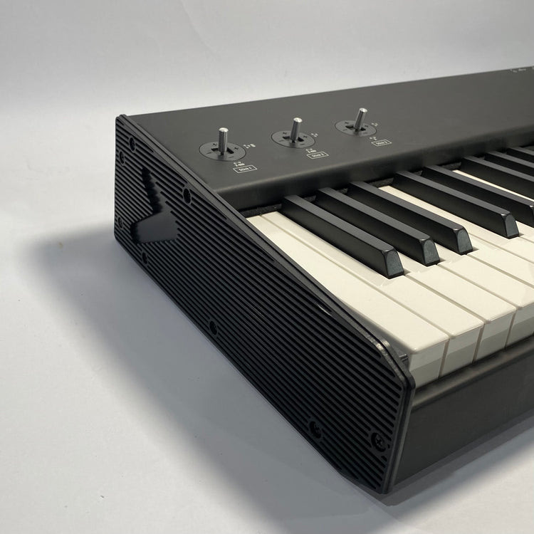 StudioLogic SL73 Keyboard with Stand