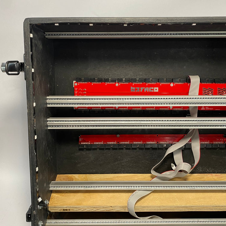 Case from Lake Custom 98 HP 13U Eurorack Case w/ Befaco Power Supply