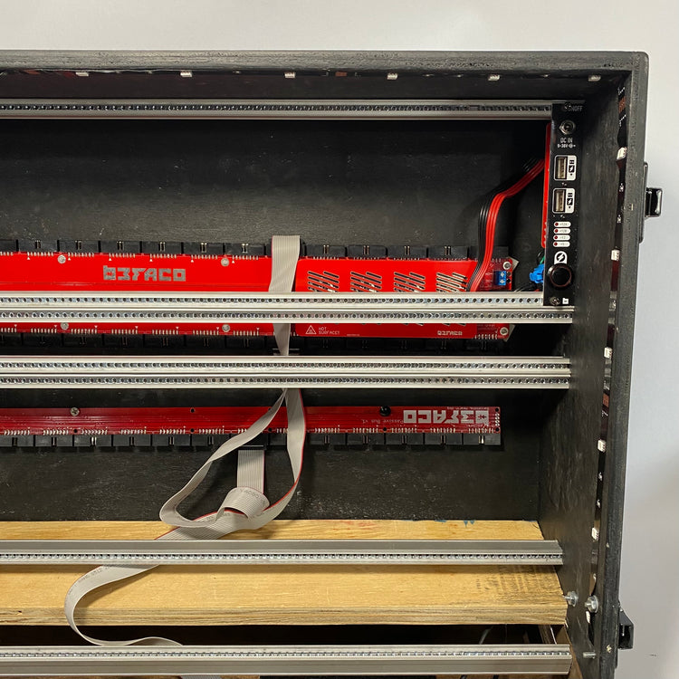 Case from Lake Custom 98 HP 13U Eurorack Case w/ Befaco Power Supply