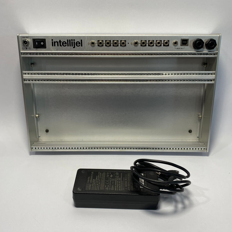 Intellijel 4U 62hp Pallette case (silver)