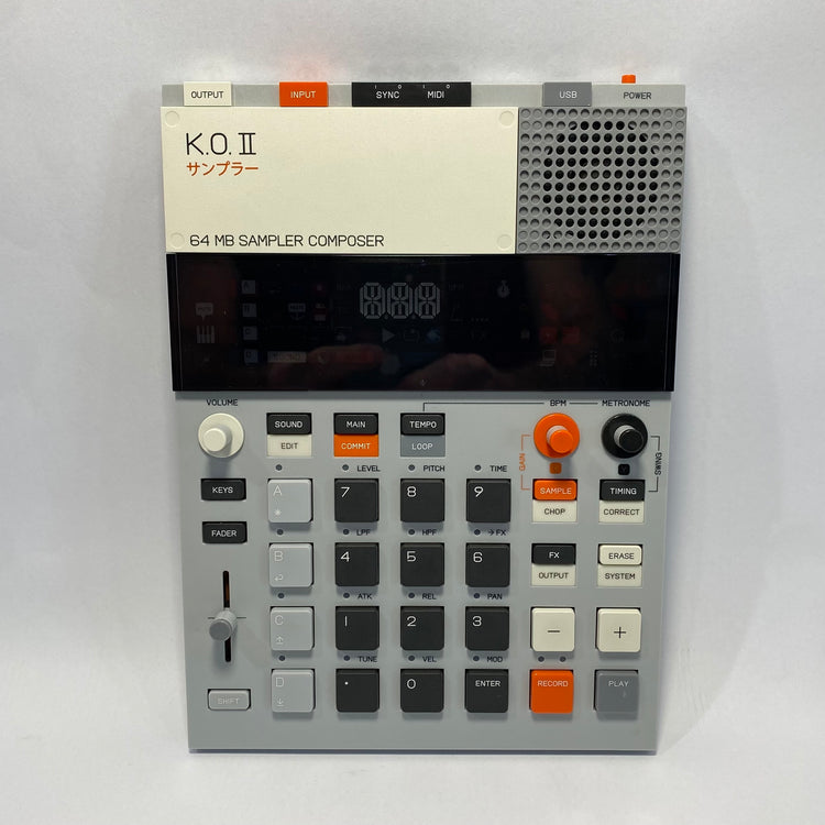 Teenage Engineering EP–133 K.O. II w/ cover