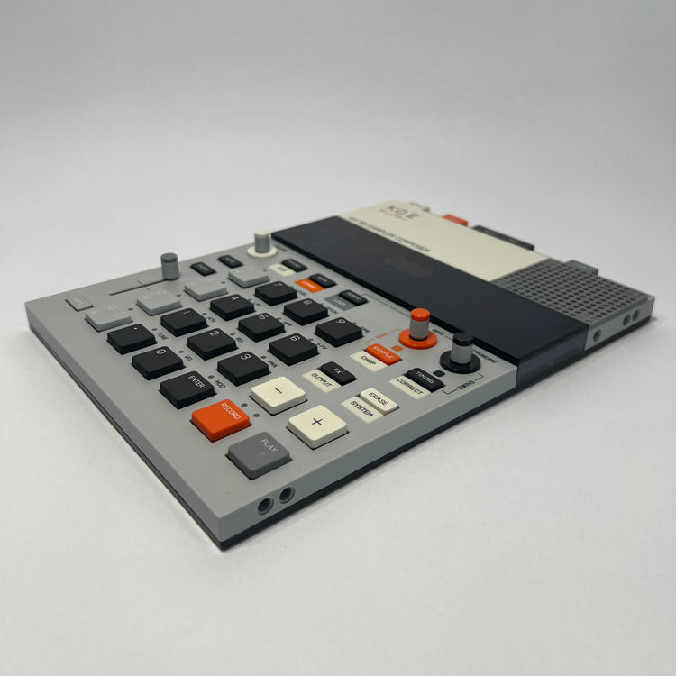 Teenage Engineering EP–133 K.O. II w/ cover