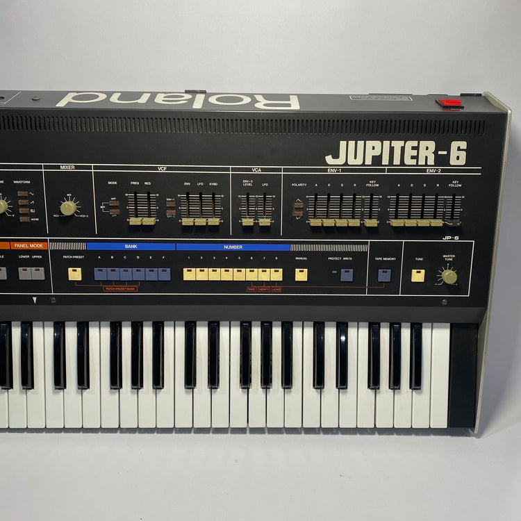 Roland Jupiter-6 with Flight Case and FV-200 Expression Pedal
