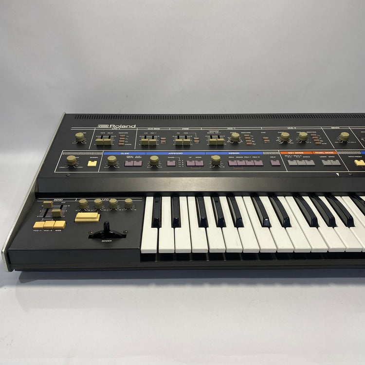 Roland Jupiter-6 with Flight Case and FV-200 Expression Pedal