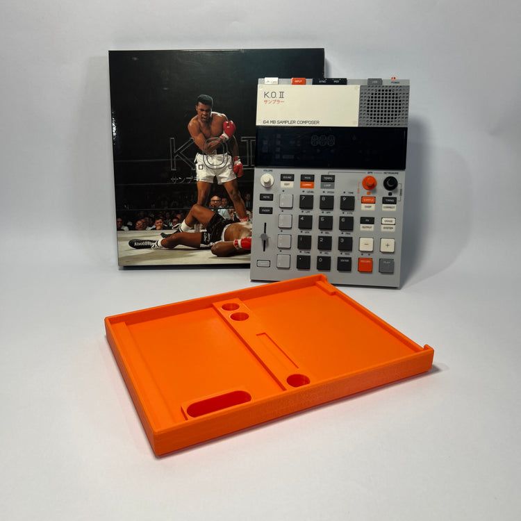 Teenage Engineering EP–133 K.O. II w/ cover