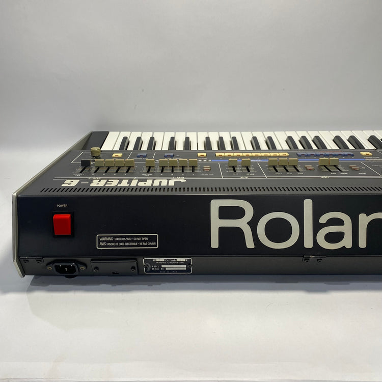 Roland Jupiter-6 with Flight Case and FV-200 Expression Pedal