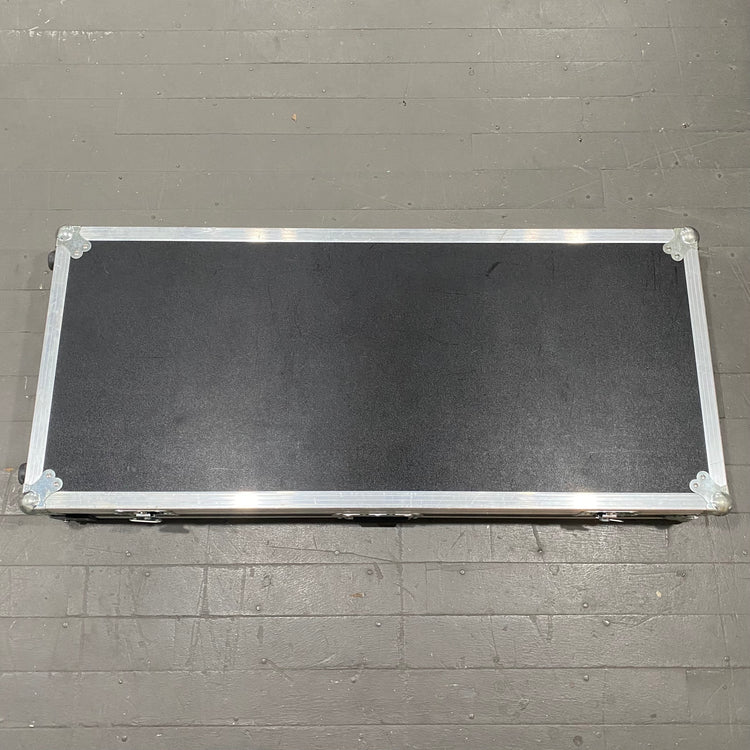 Roland Jupiter-6 with Flight Case and FV-200 Expression Pedal