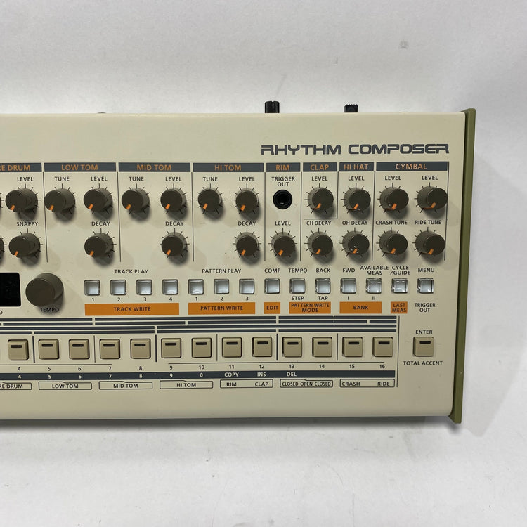 Roland TR-09