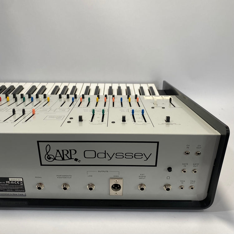 Korg Arp Odyssey FS Rev1 37-Key Duophonic Analog Synthesizer with Travel Case