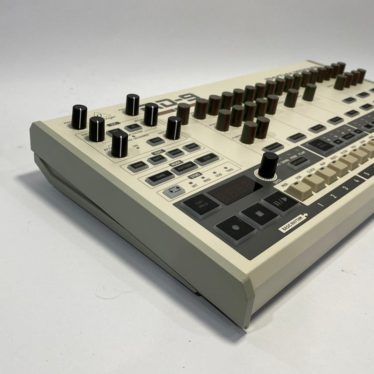Behringer RD-9