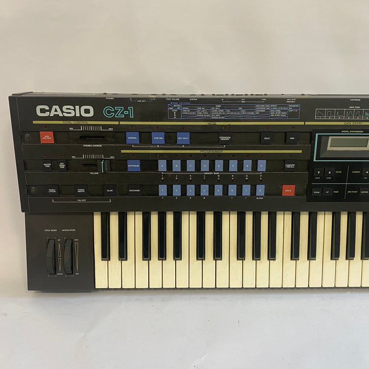 Casio CZ-1 Phase Distortion 61-Key Synthesizer