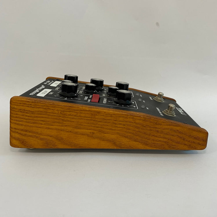 Moog Moogerfooger MF-108M Cluster Flux