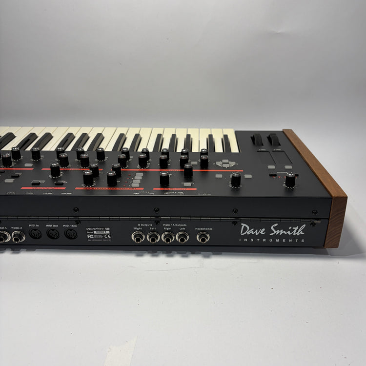Dave Smith Instruments Prophet 12 61-Key 12-Voice Polyphonic Synthesizer w/ Travel Case