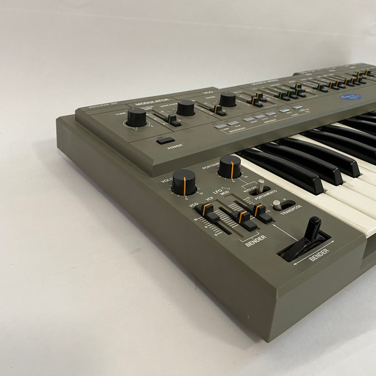 Roland SH-101 Monophonic Analog Synthesizer