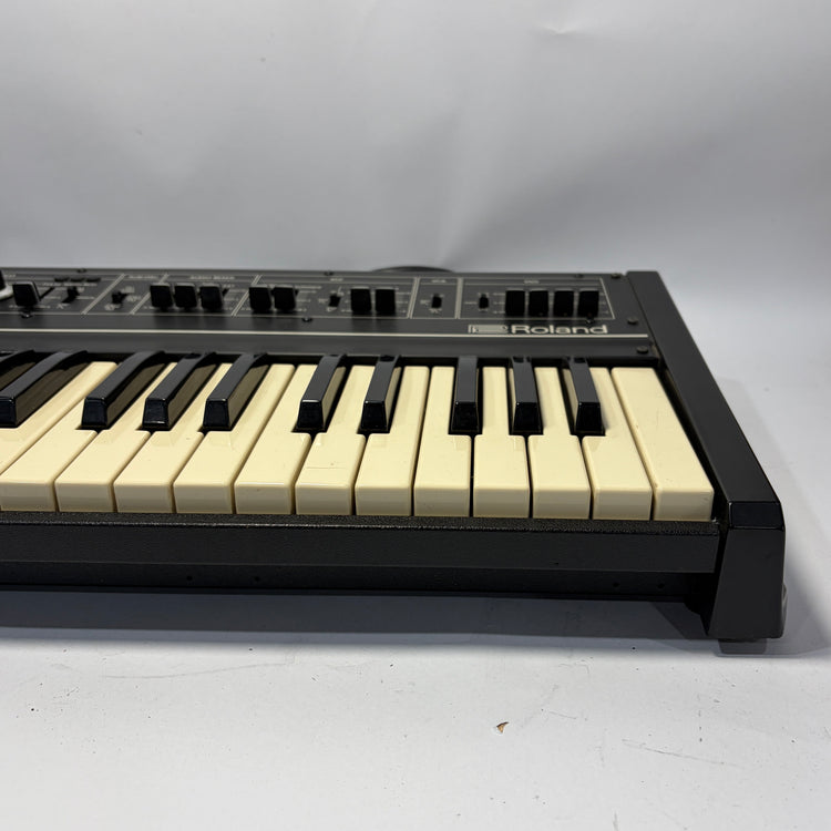 Roland SH-09