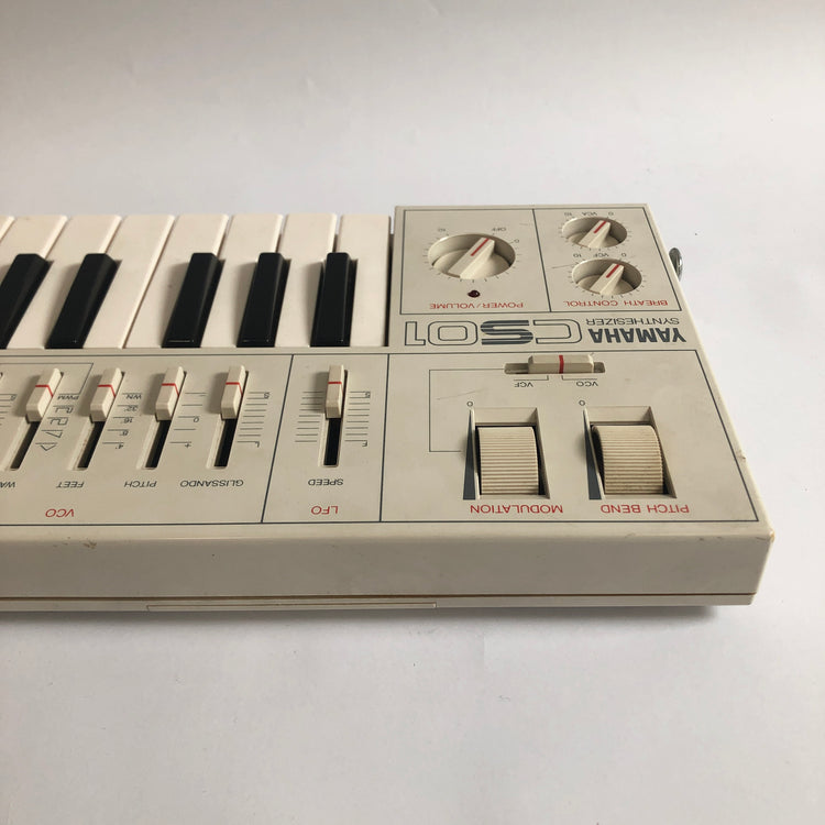 Used Yamaha CS01 Monophonic Synthesizer - White