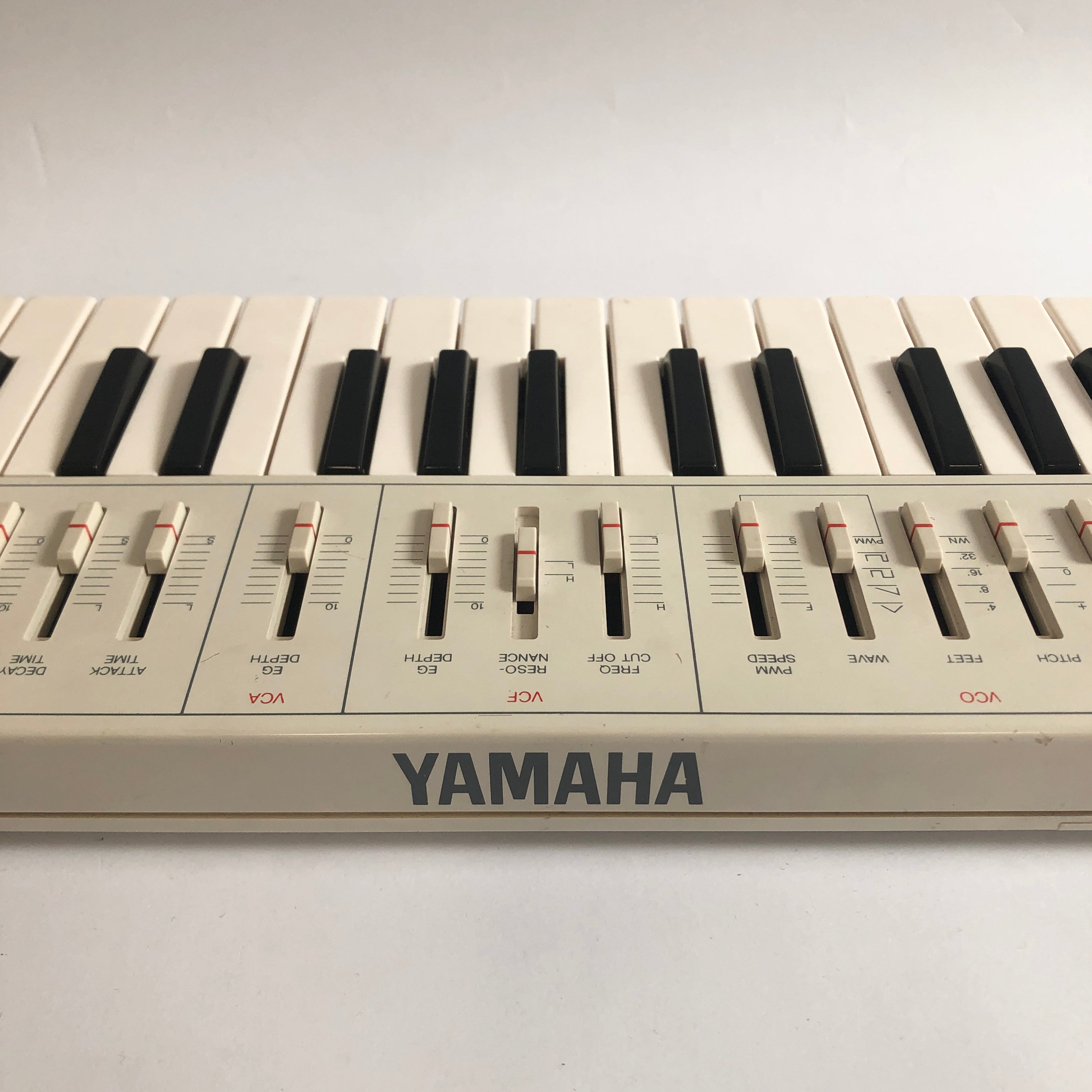 YAMAHA CS01 アナログモノフォニックシンセサイザー Yamaha CS01 Analog Synthesizer – Jim Atwood in Japan
