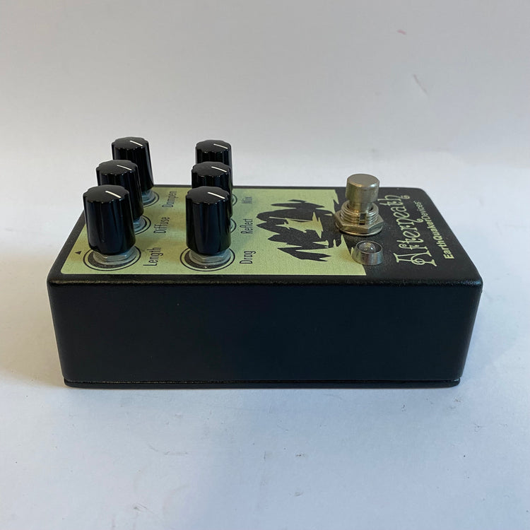 Earthquaker Devices Afterneath v2