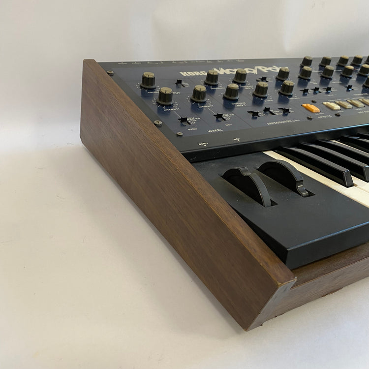 Korg Mono/Poly MP-4 4VCO Synthesizer with Hardcase