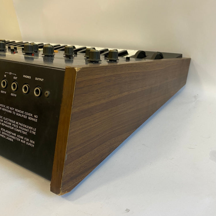 Korg Mono/Poly MP-4 4VCO Synthesizer with Hardcase