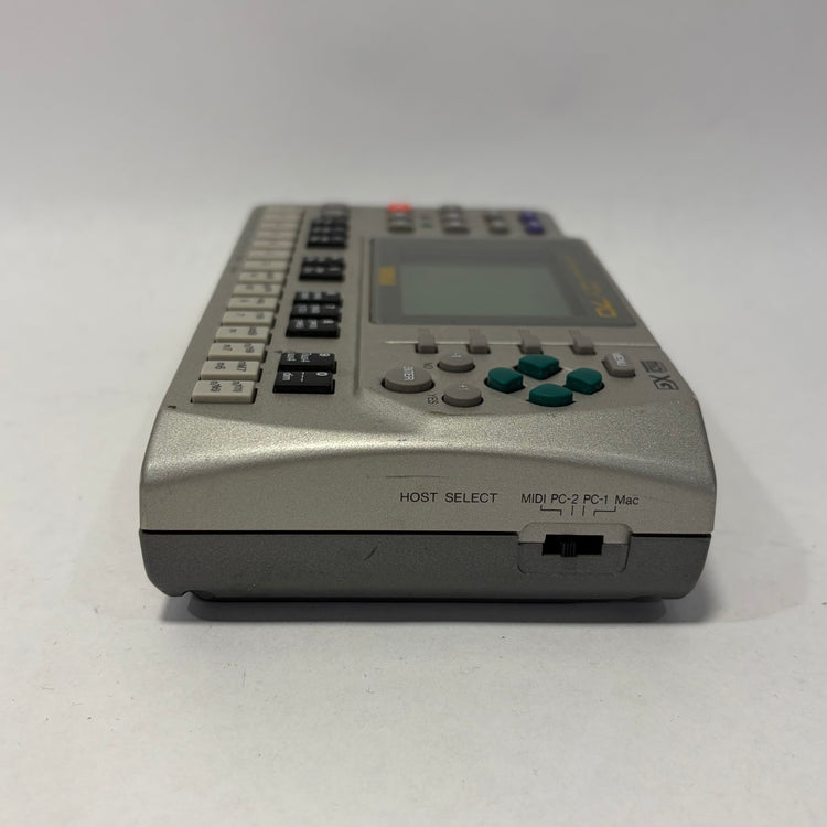 Yamaha QY70 Music Sequencer Groovebox Workstation