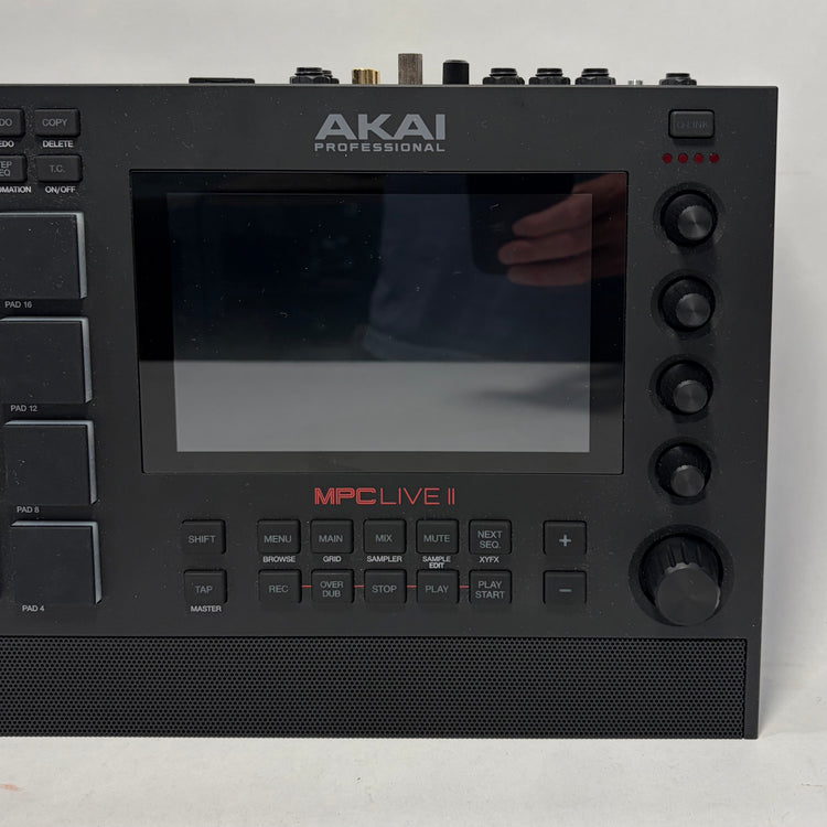Akai Professional MPC Live II with Analog Cases Hardcase