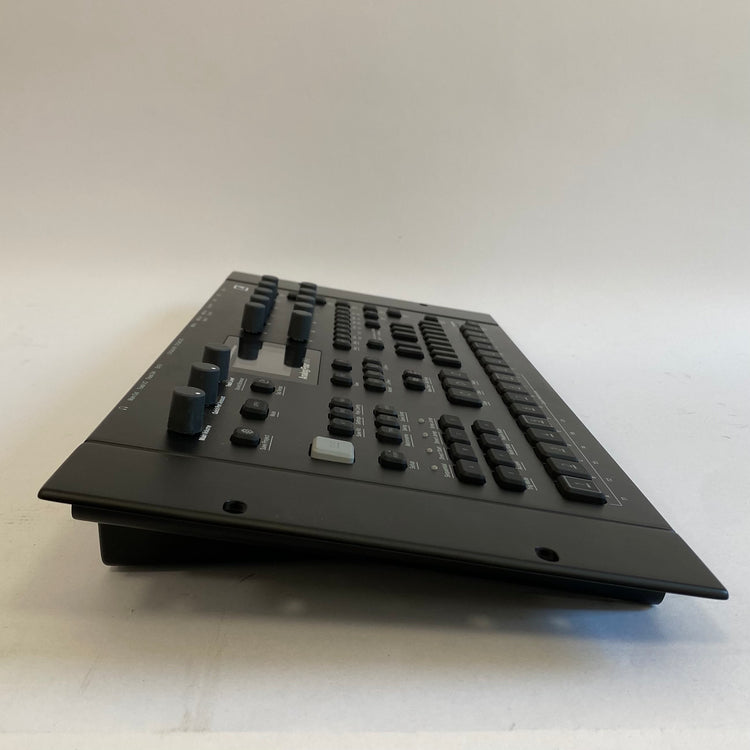 Elektron Analog Four MKII with RMK-3b Rackmount Kit