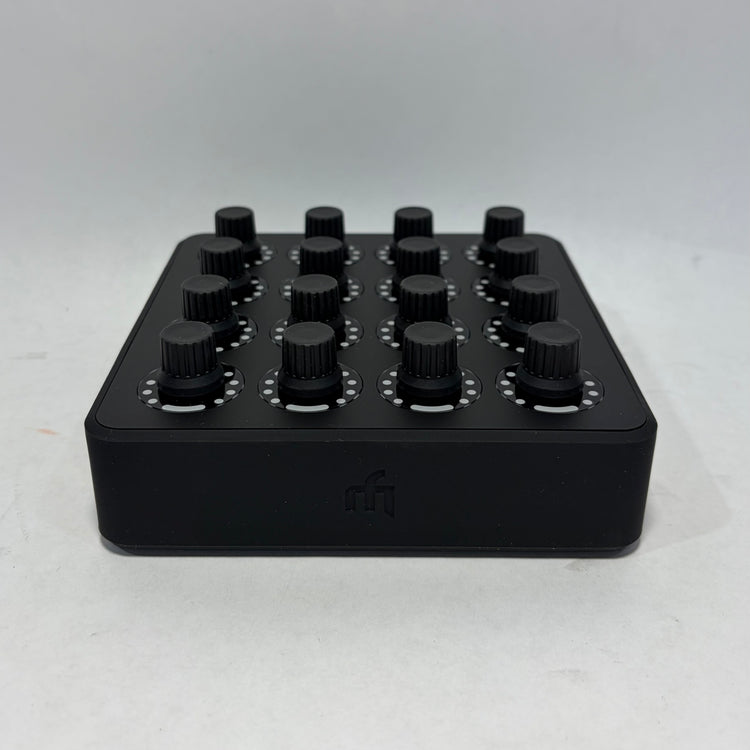 DJ Tech Tools Midi Fighter Twister