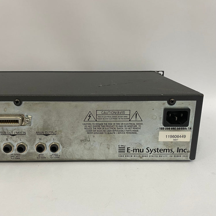 E-MU Systems ESI-32 Rackmount Multitimbral Sampler